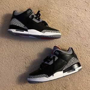 Air Jordan 3 "Cement" size 9